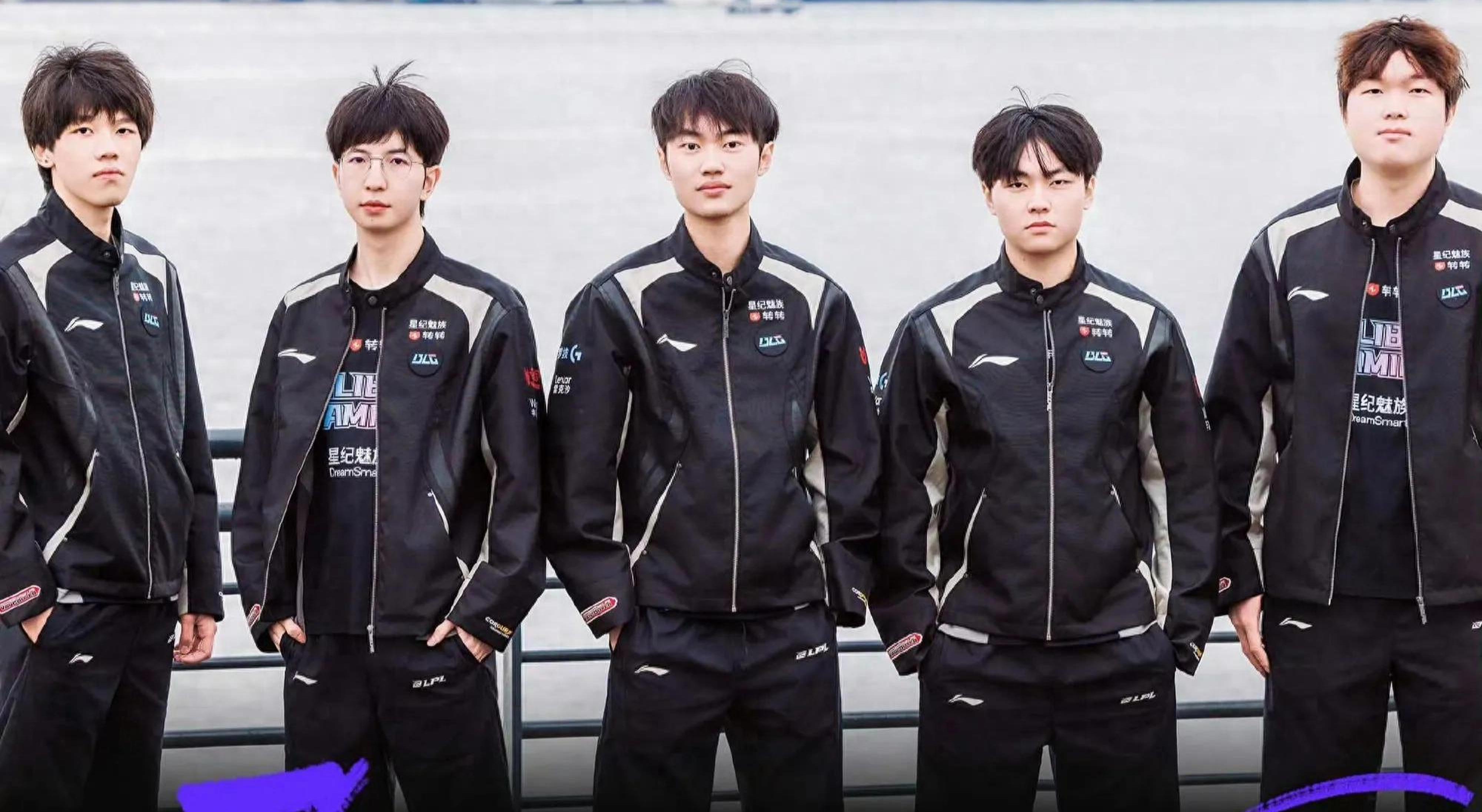 热门话题 热门话题