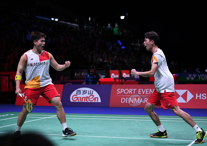 格拉纳达和 格拉纳达和