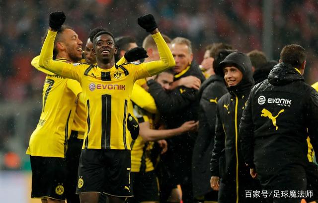 带领下完成 带领下完成