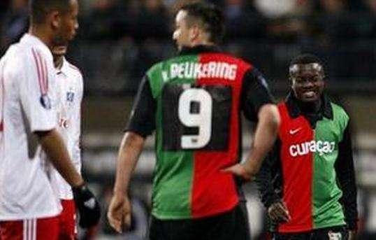 场次中也能 场次中也能