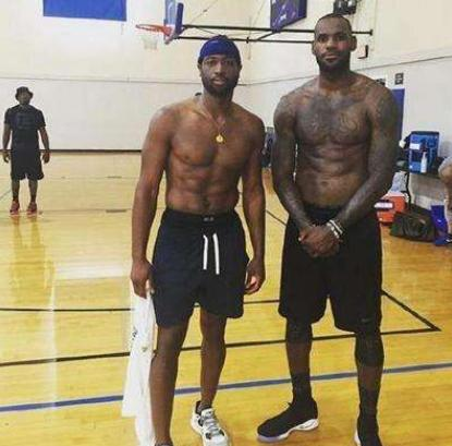 称球队在 称球队在