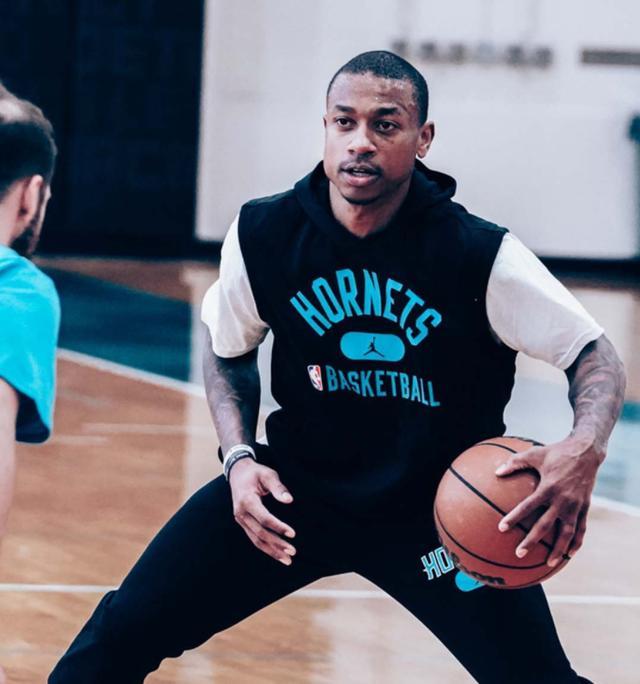 舞台上再创 舞台上再创