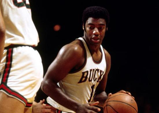 更在关键比 更在关键比