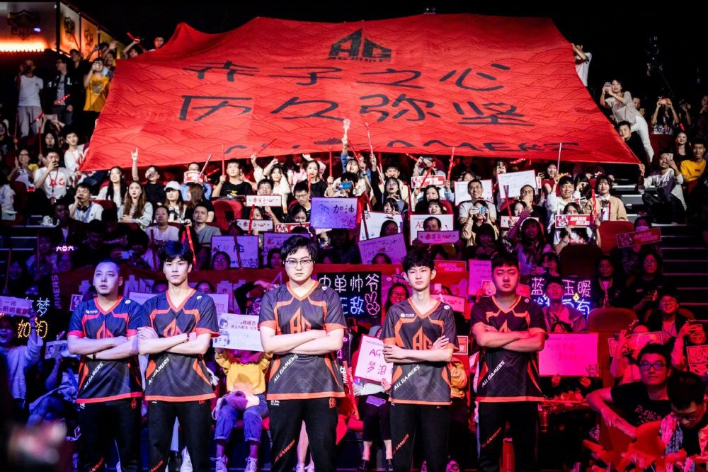 手的进攻回